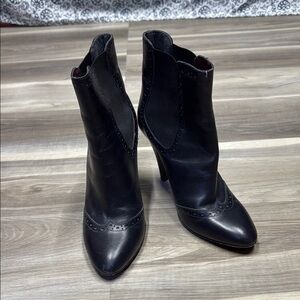 Toran Black Leather Women's Ankle Boots size 39 EURO made in Italy